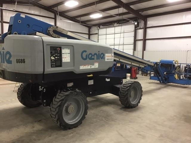 2017 GENIE S-65