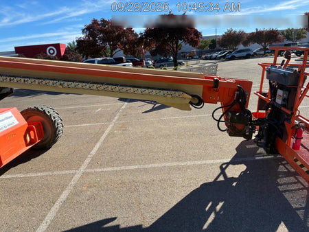 2021 JLG 600S