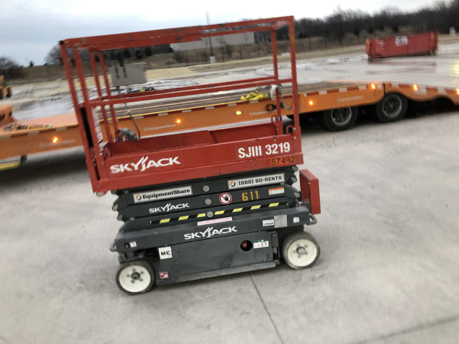 2017 Skyjack SJIII-3219 Standard Rental Specs