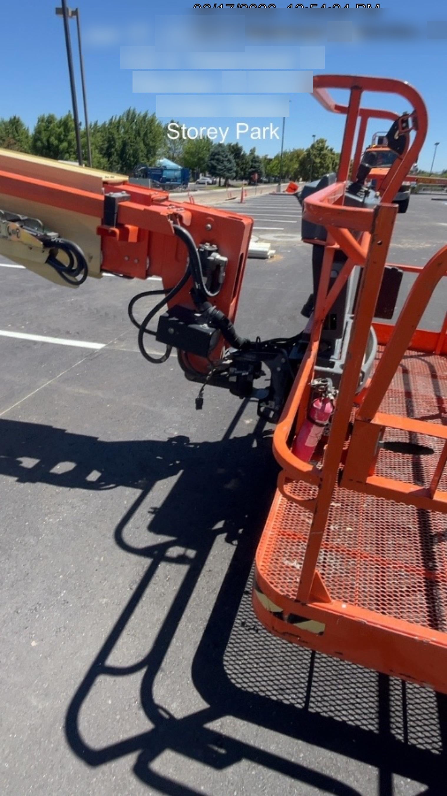 2021 JLG 600S