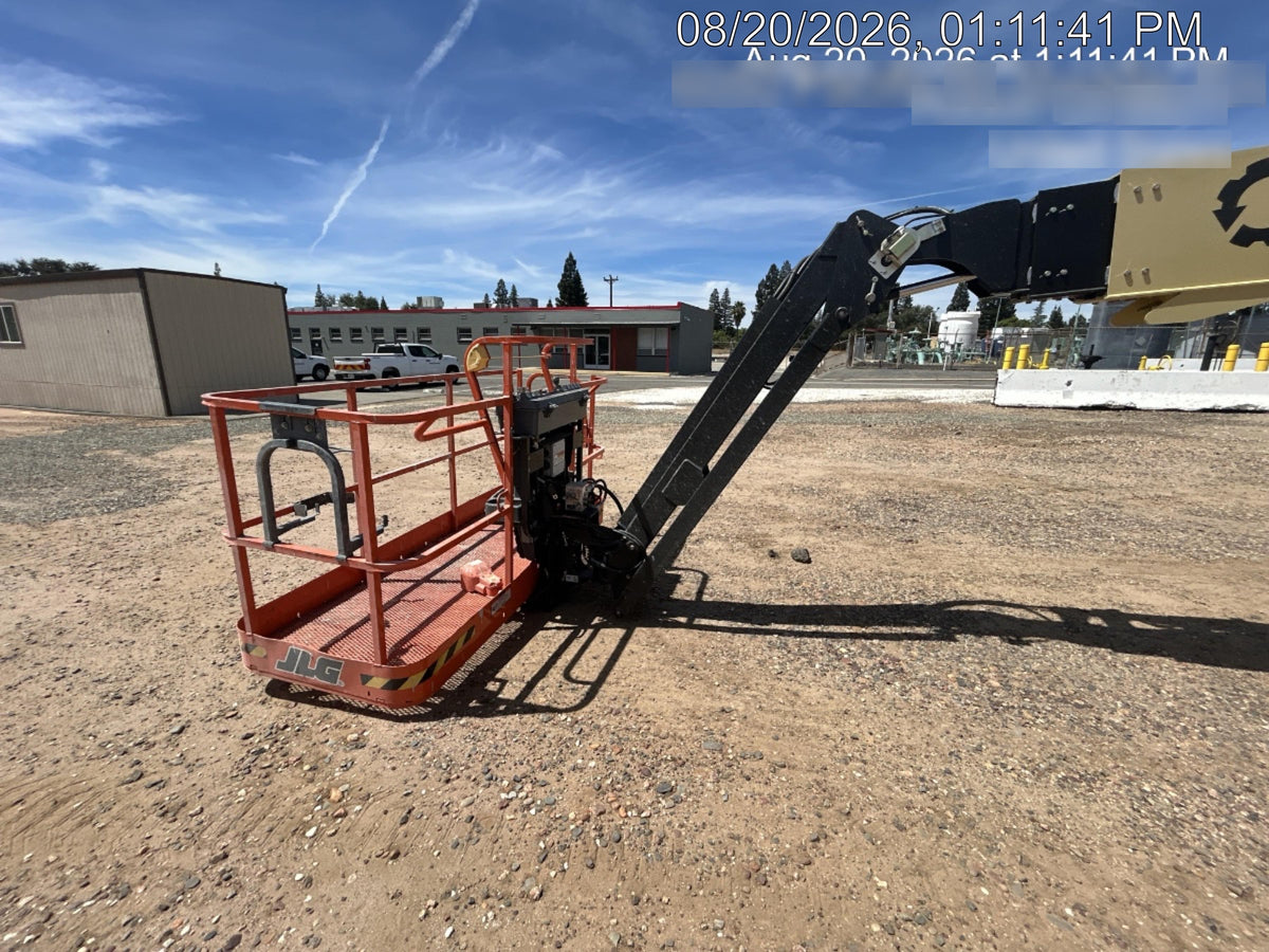 2025 JLG 660SJ