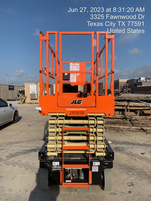 2022 JLG R4045