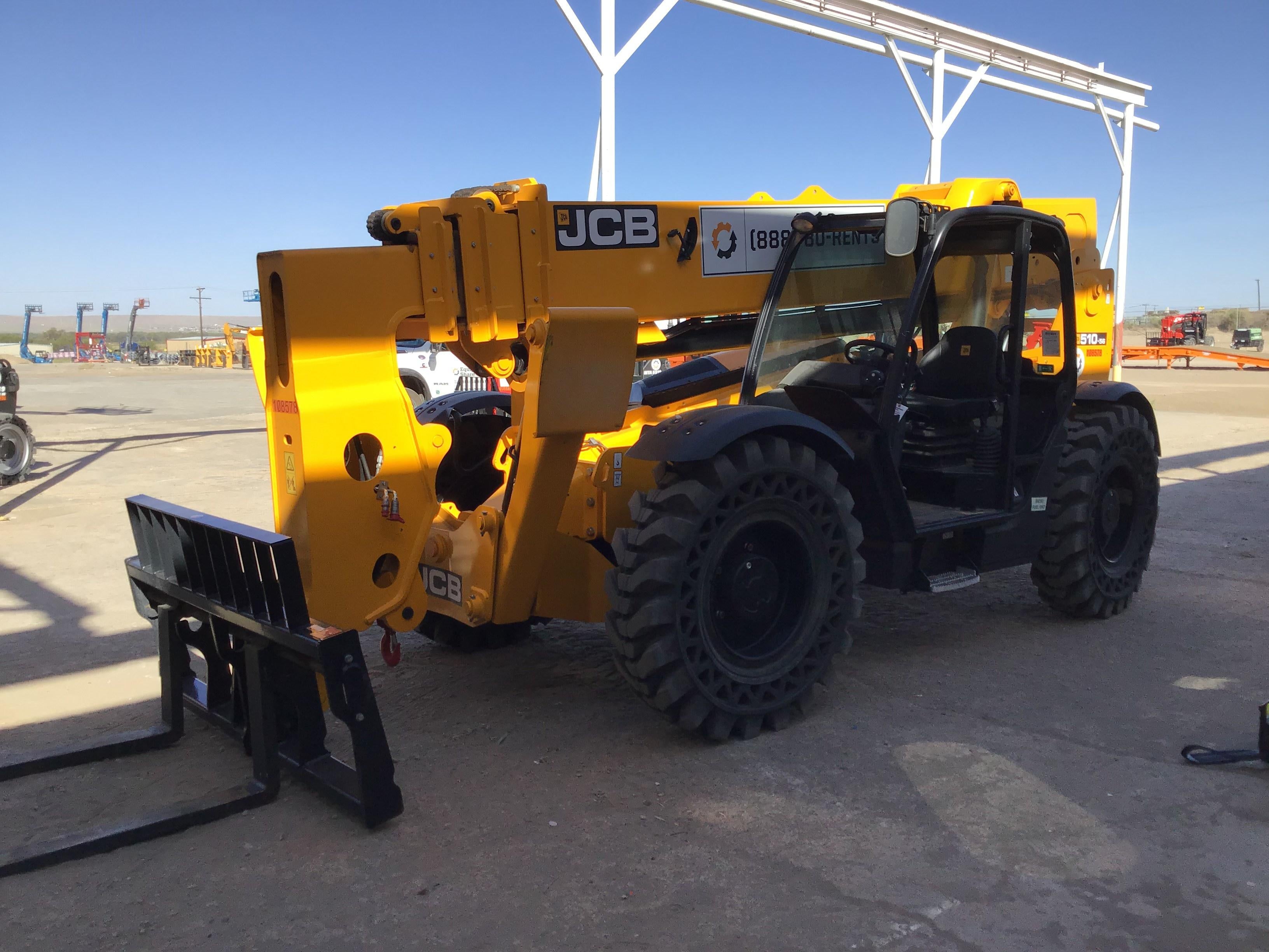 2020 JCB 510-56