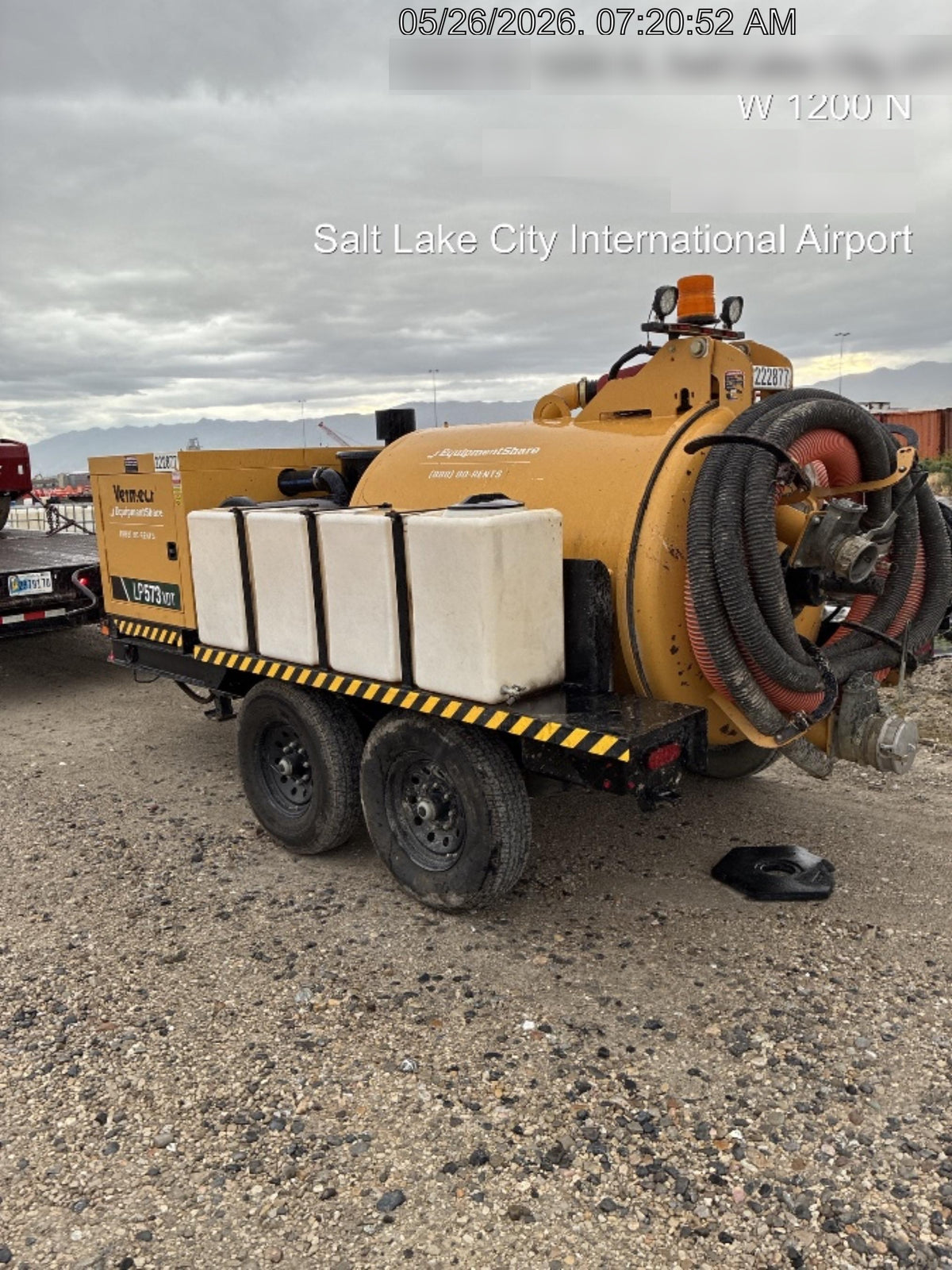 2022 Vac-Tron LP573XDT T4 Koehler Diesel Engine, 500 Gallon Debris Tank, x2 100 Gallon Water Tanks