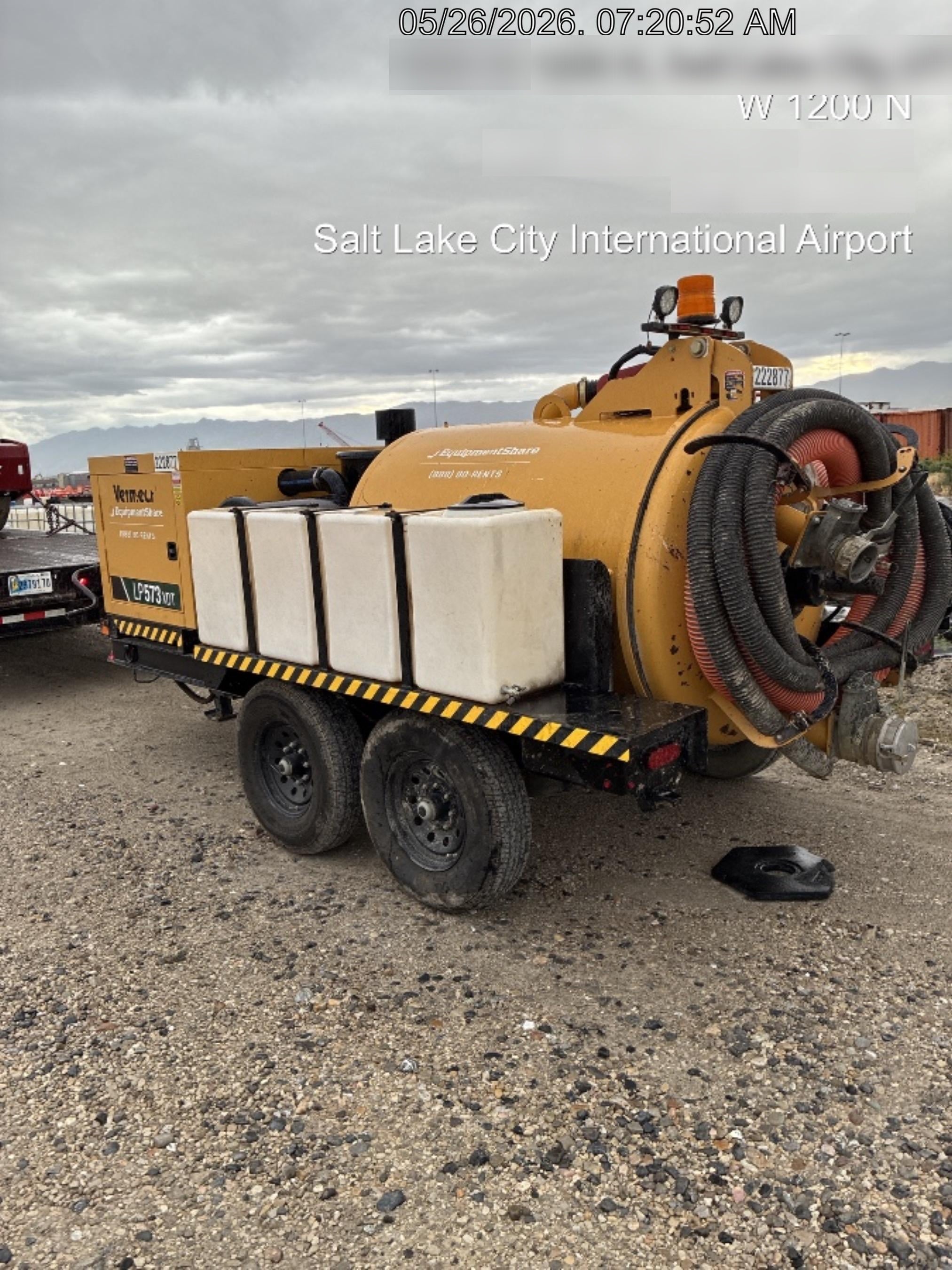 2022 Vac-Tron LP573XDT T4 Koehler Diesel Engine, 500 Gallon Debris Tank, x2 100 Gallon Water Tanks