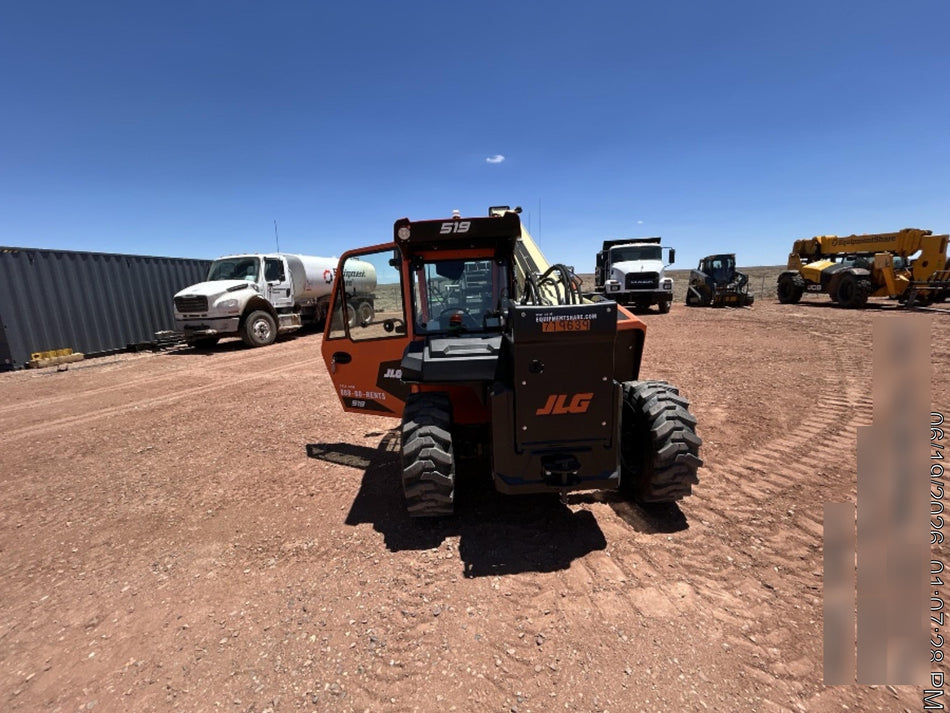 2026 JLG 519
