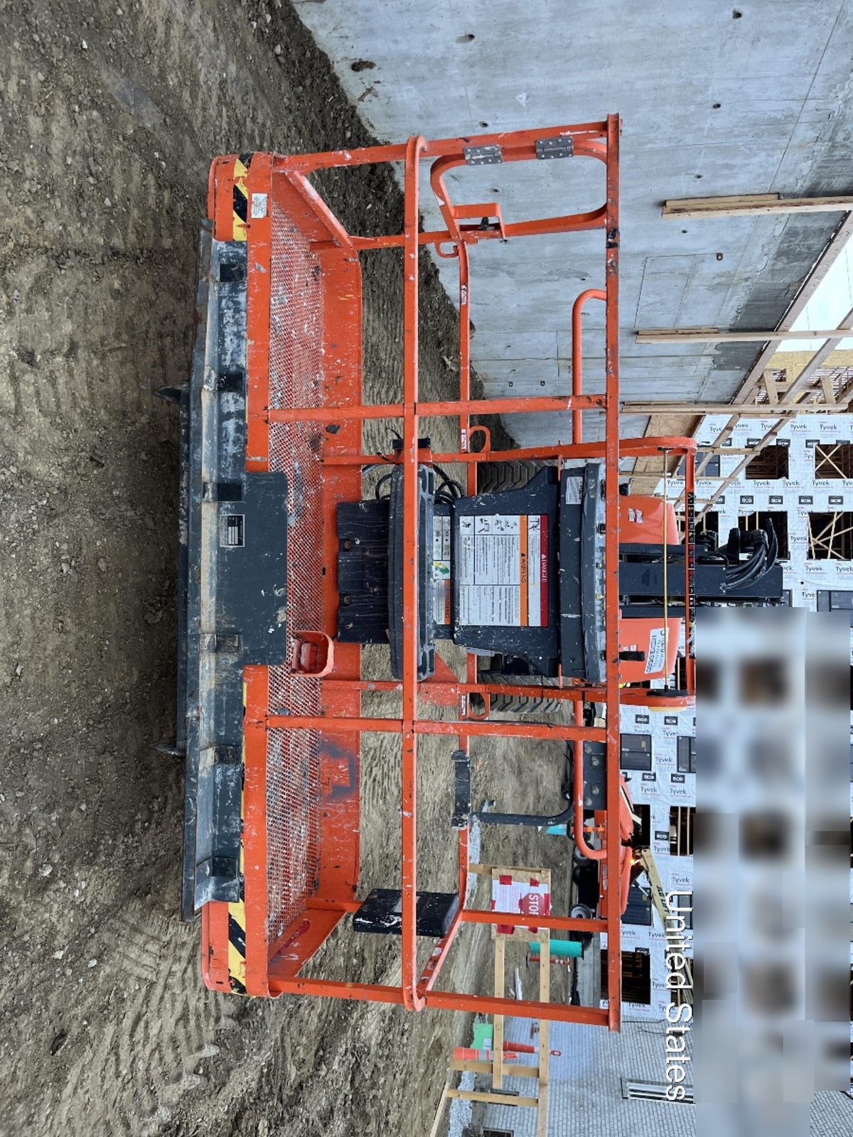 2023 JLG 660SJ
