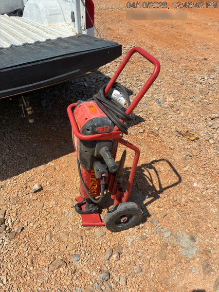 2020 HILTI TE 3000-AVR