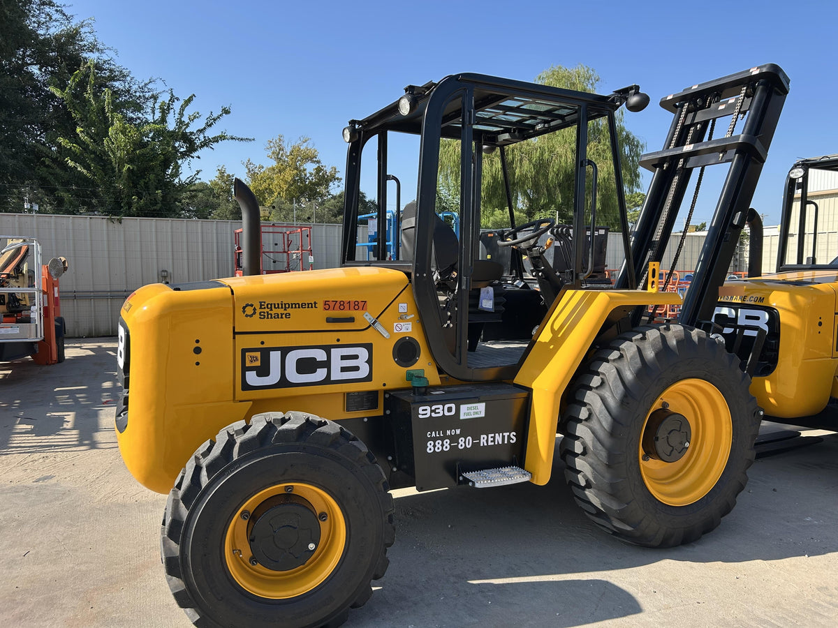2025 JCB 930-4