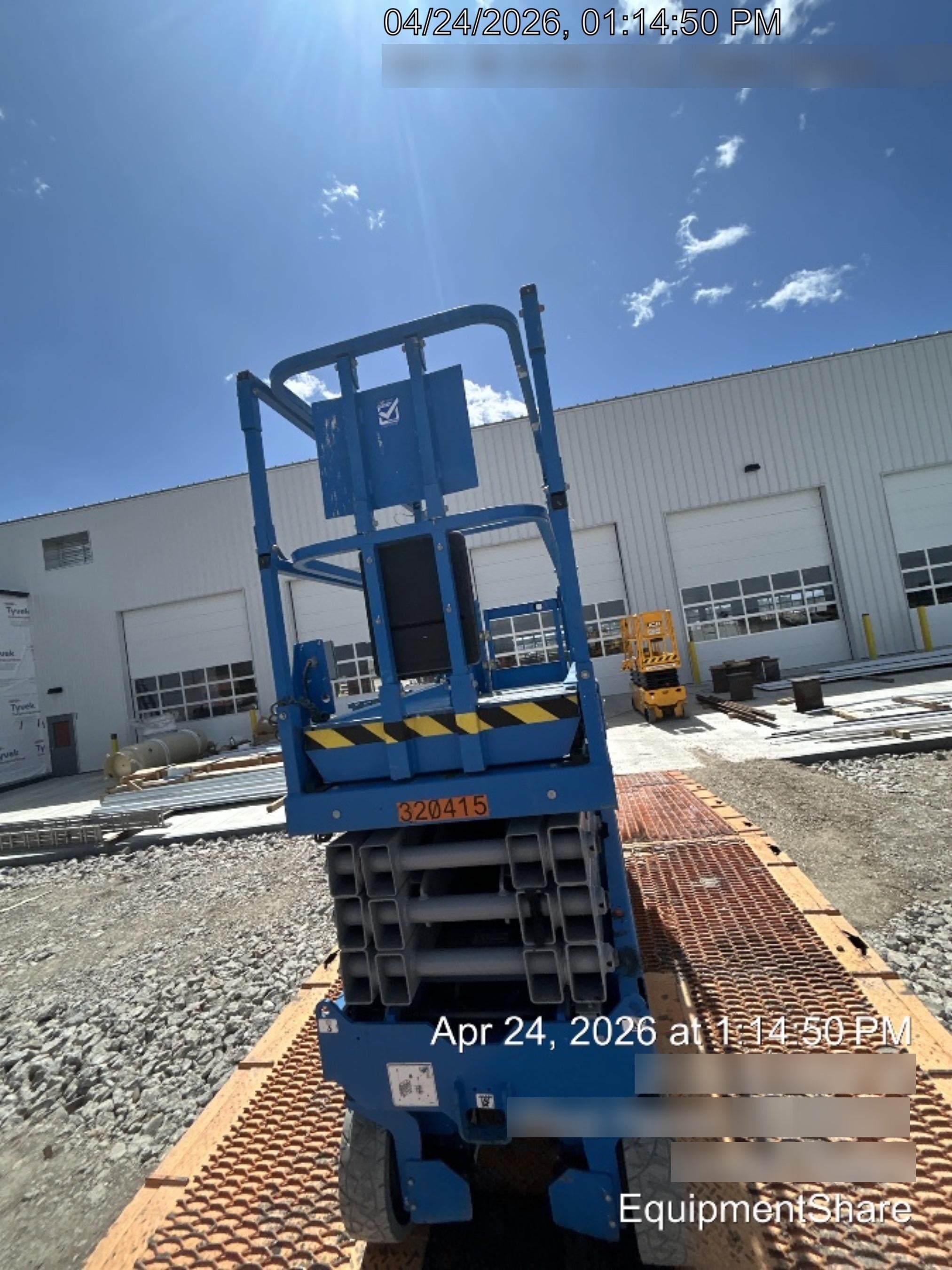 2023 GENIE GS-2632
