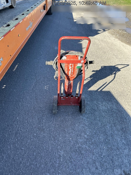 2019 HILTI TE 3000-AVR