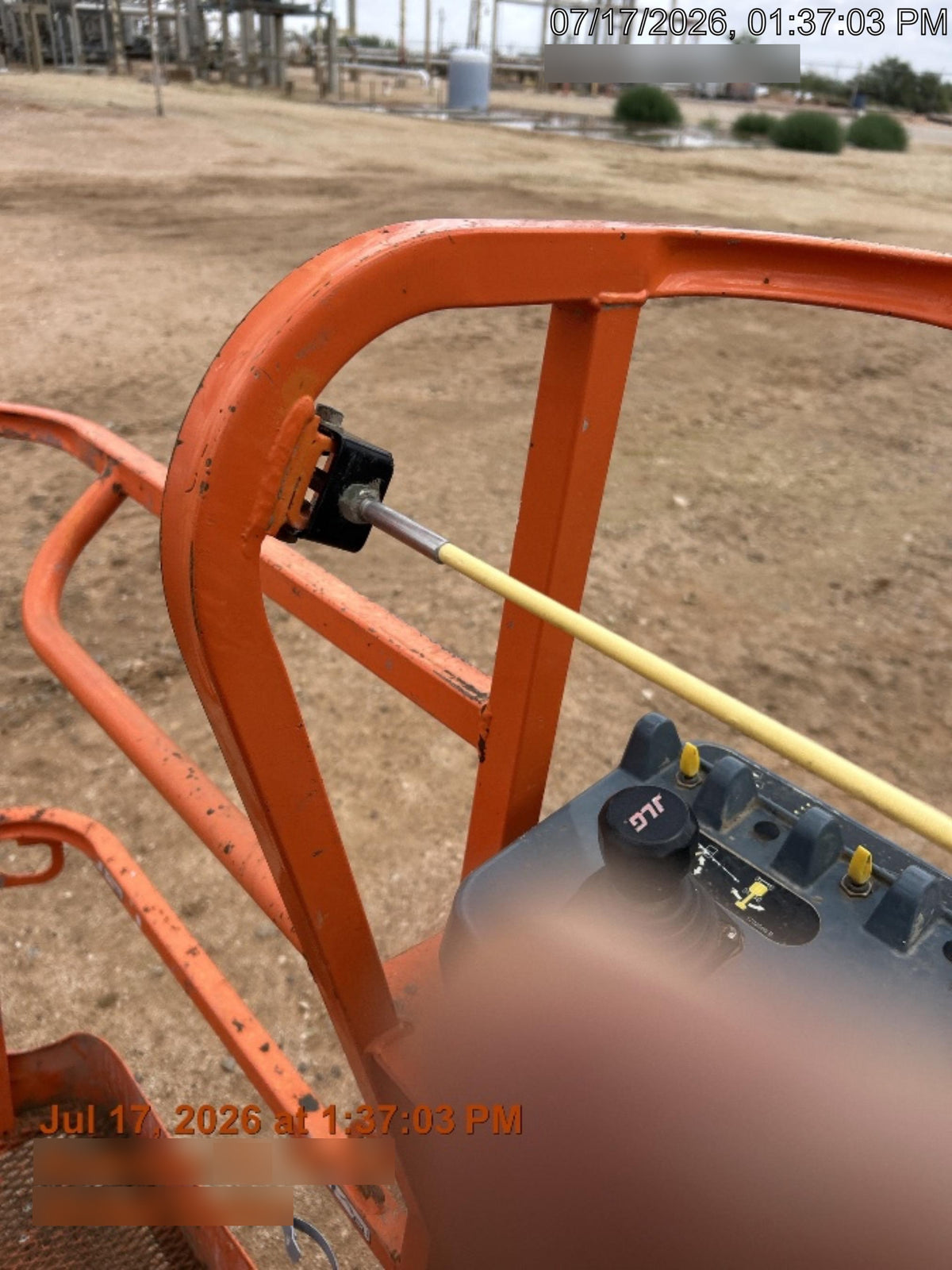2023 JLG 660SJ