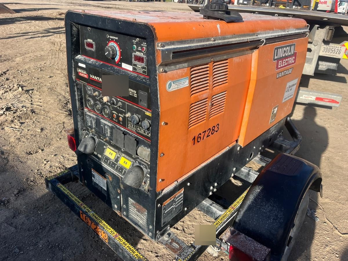 2021 Lincoln Electric Vantage 322 Vantage 322 Ready Pak 3 w/ Decals, ORANGE (includes trailer, cable rack, fender light kit) NO Telematics