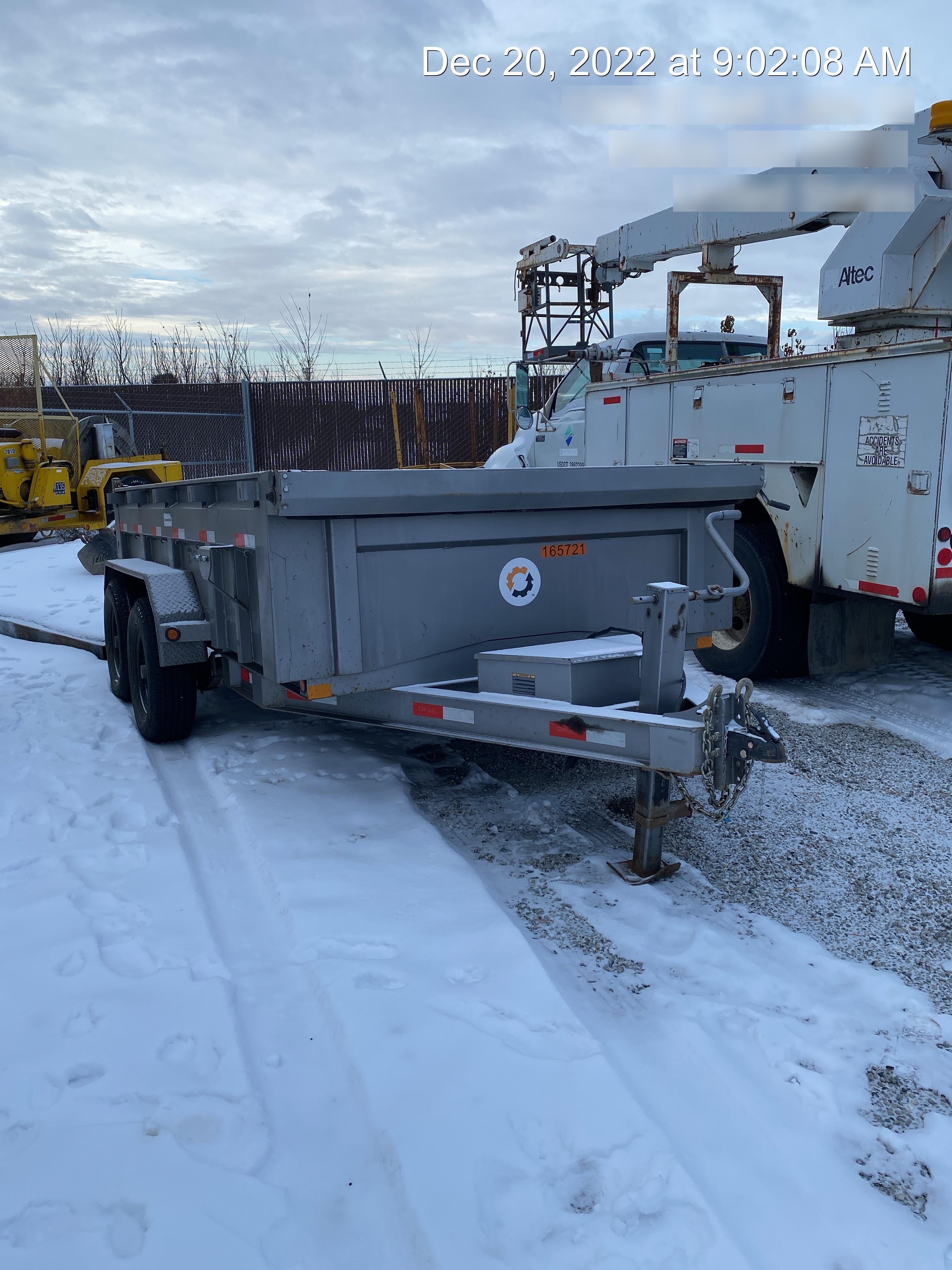 2021 DIAMOND C TRAILERS D812A72W