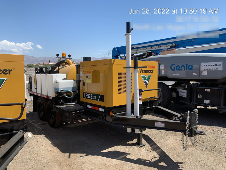 2022 Vac-Tron LP573XDT T4 Koehler Diesel Engine, 500 Gallon Debris Tank, x2 100 Gallon Water Tanks