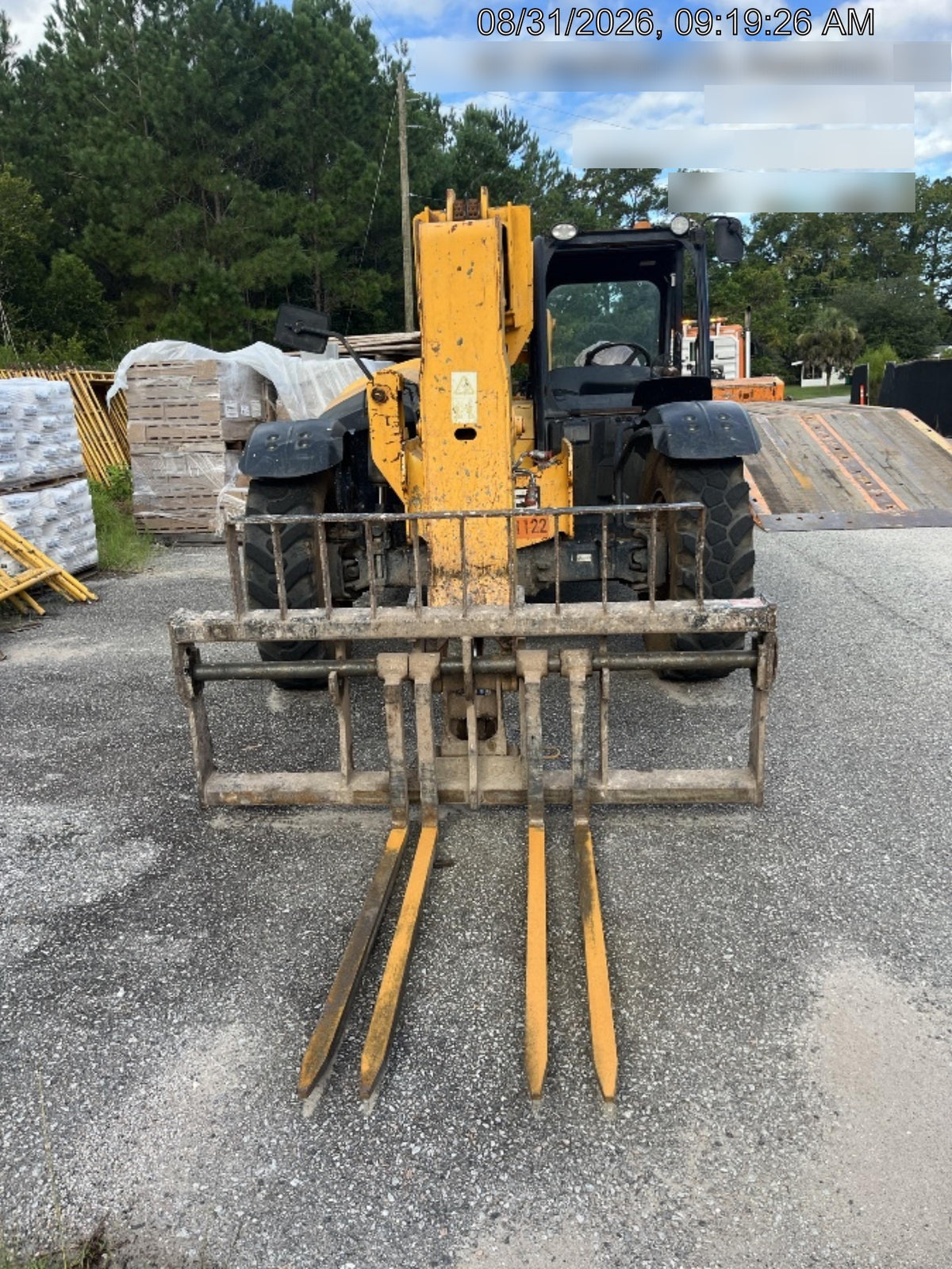 2019 JCB 506-36 Canopy, 74 HP, FF Tires, STD Worklight, Beacon, Aux Hydraulics, Lifting Eye, Back up Alarm, 48" Carriage, 48" Forks