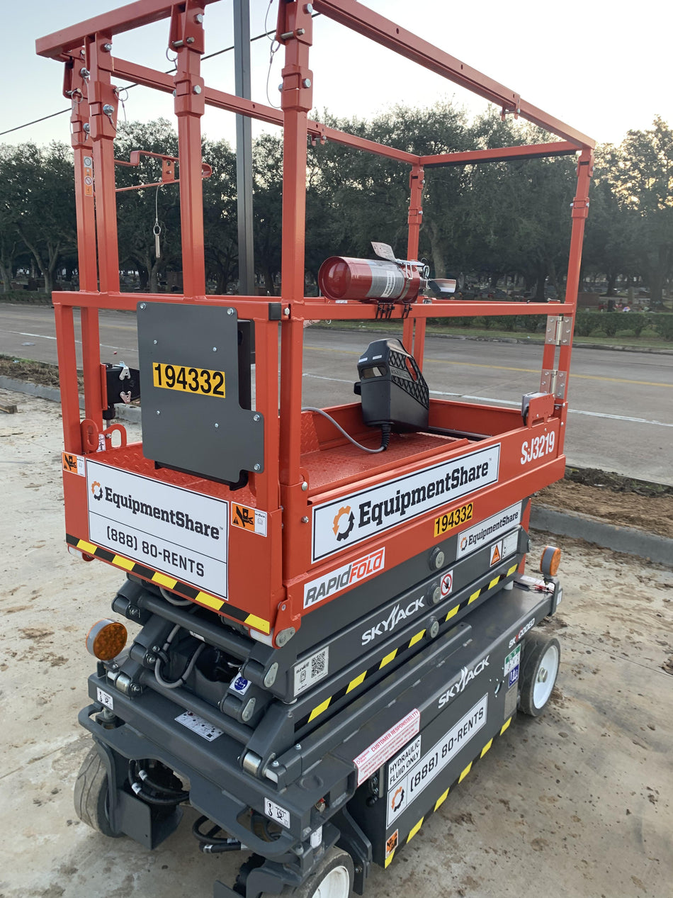 2021 SKYJACK SJ3219