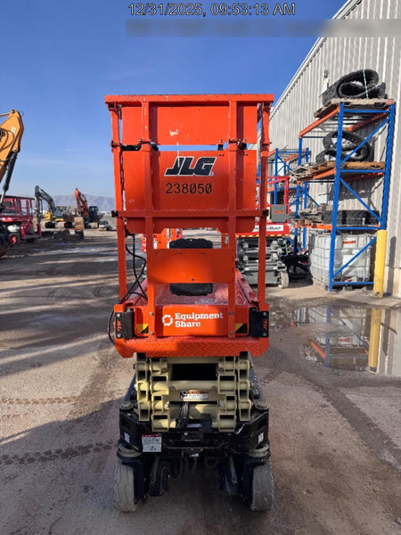 2022 JLG ES1932