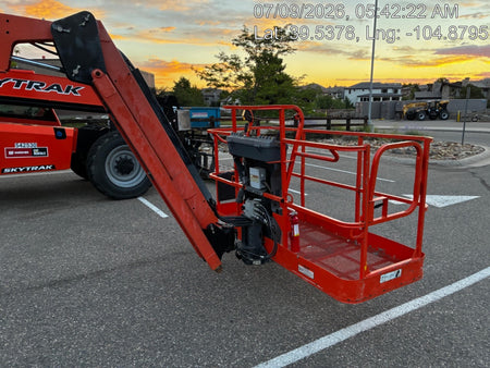 2020 JLG 800AJ