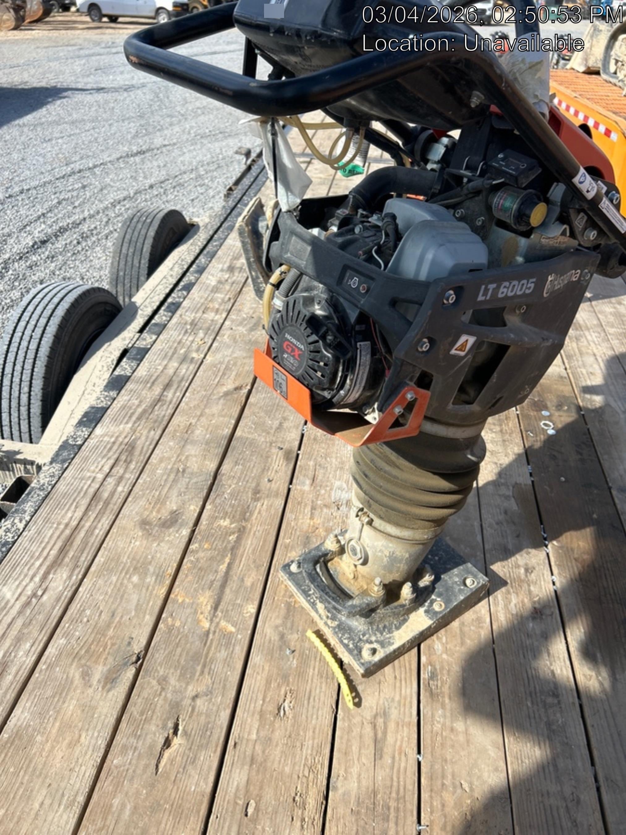 2025 HUSQVARNA LT6005