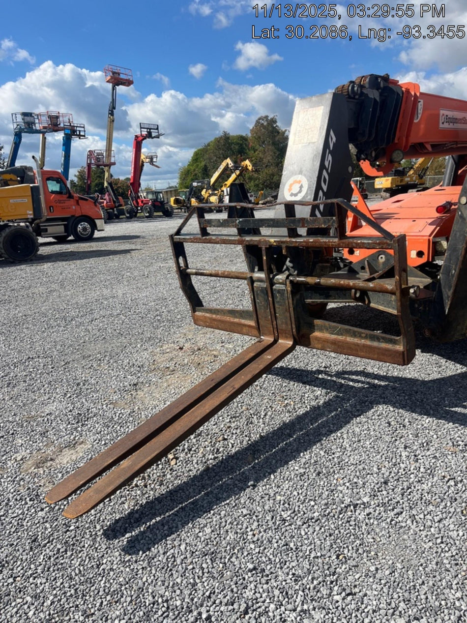 2021 SKYTRAK 12054