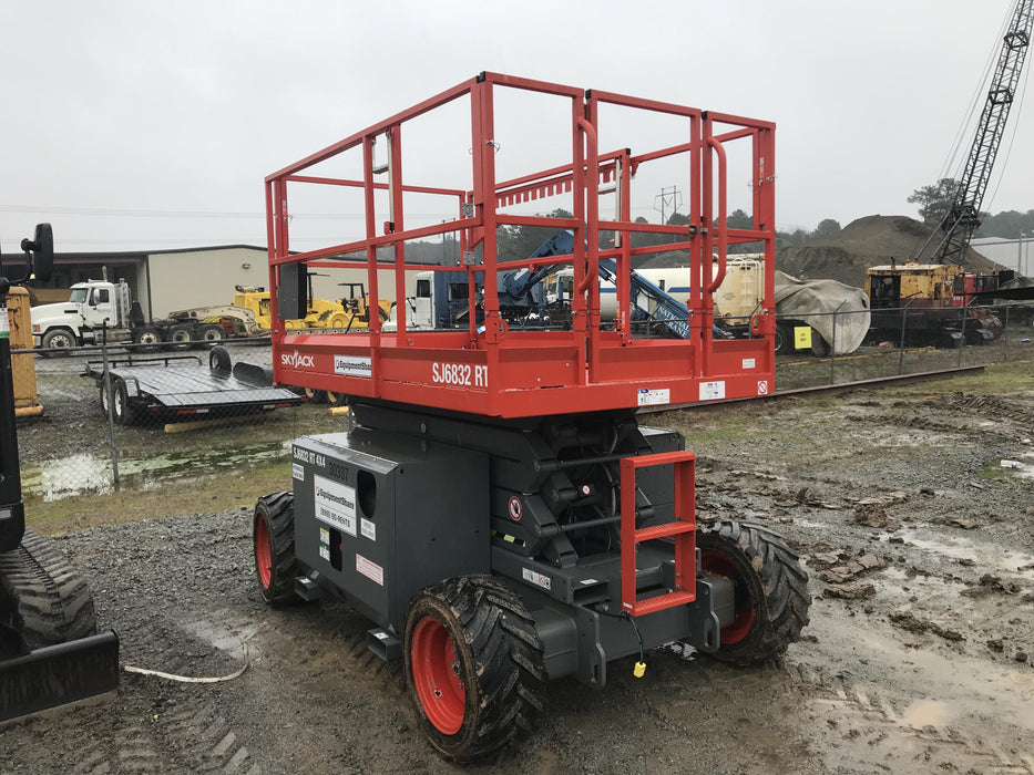 2019 SKYJACK SJ6832 RT