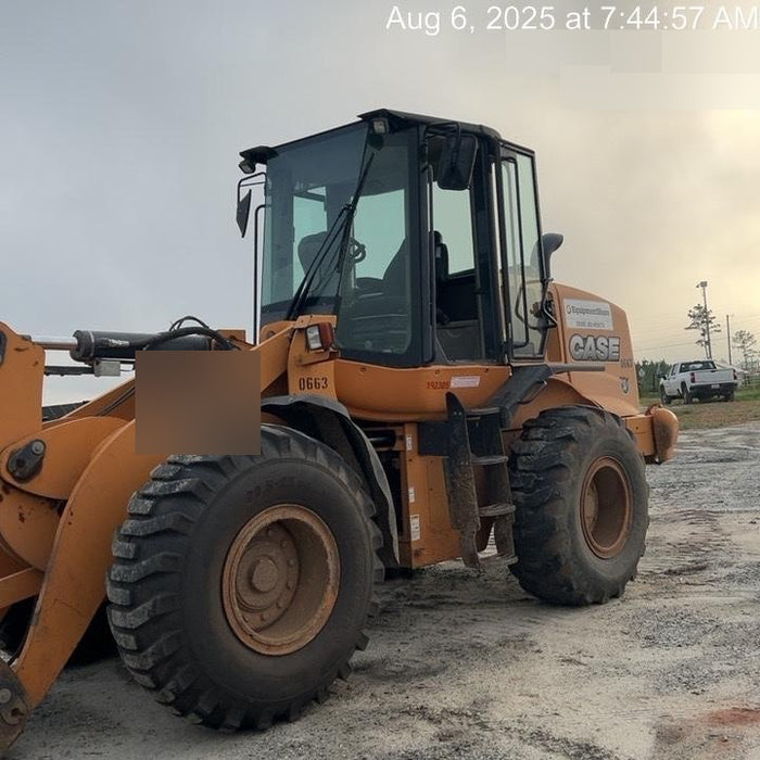 2016 Case 621F CLOSED CAB, JRB 416 STYLE HYD COUPLER
