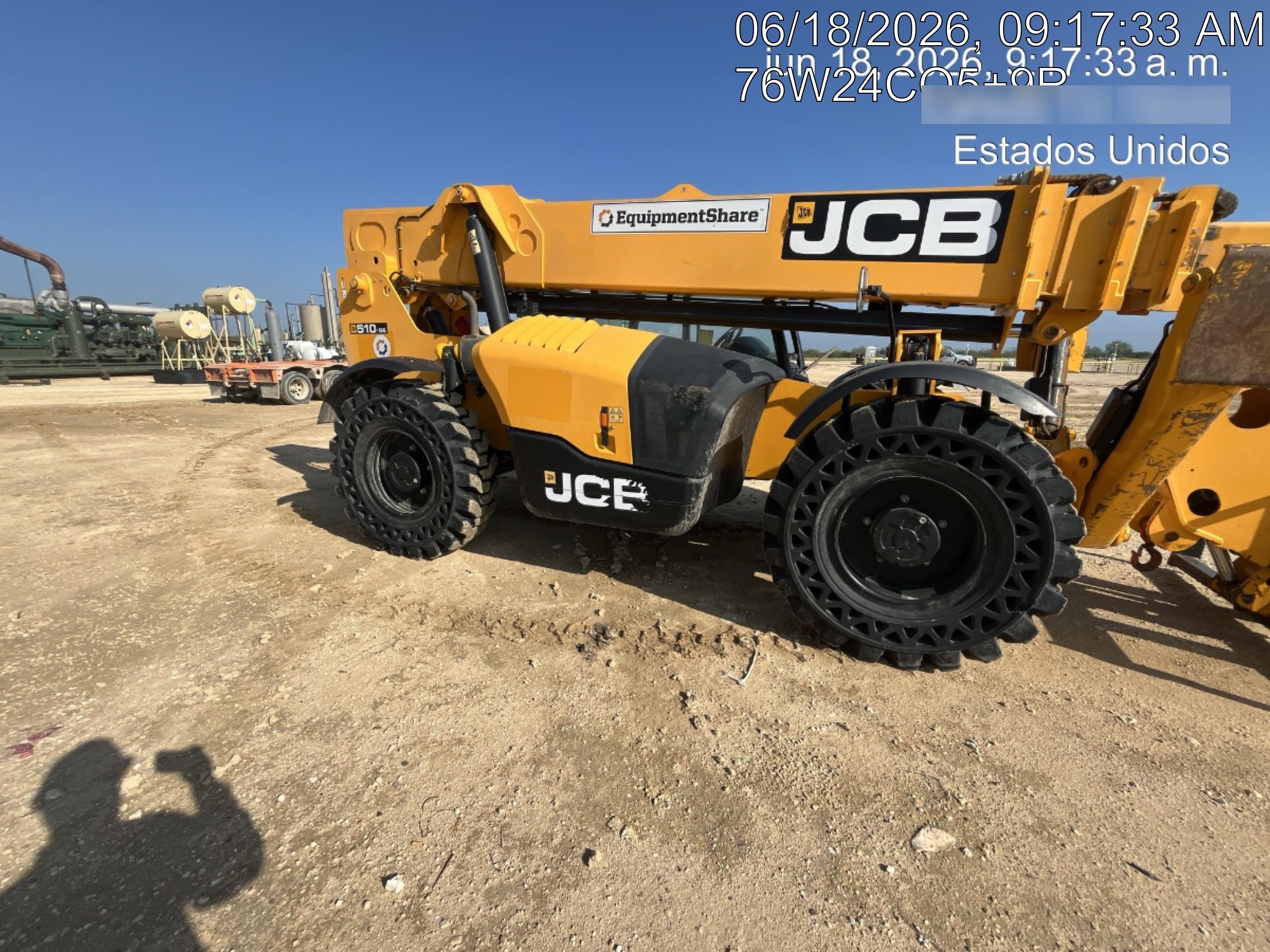 2021 JCB 510-56