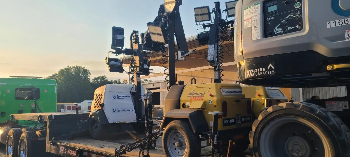 2022 Allmand NLV3GR (4) LED Light Fixture 350W, 23' Vertical Mast, 3kW Prime, Towable, Deep Sea L401, Leveling Jacks, Yanmar T4F 5.8hp