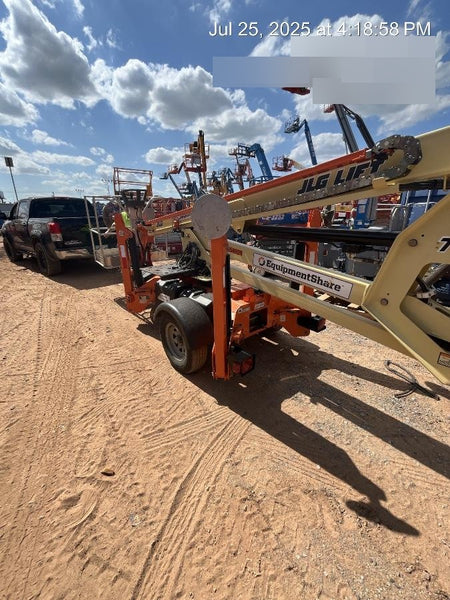 2022 JLG T350