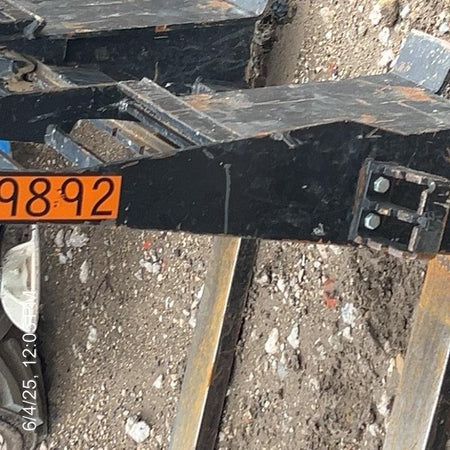 2024 ARROW MATERIAL HANDLING 48" Pallet Forks - Arrow