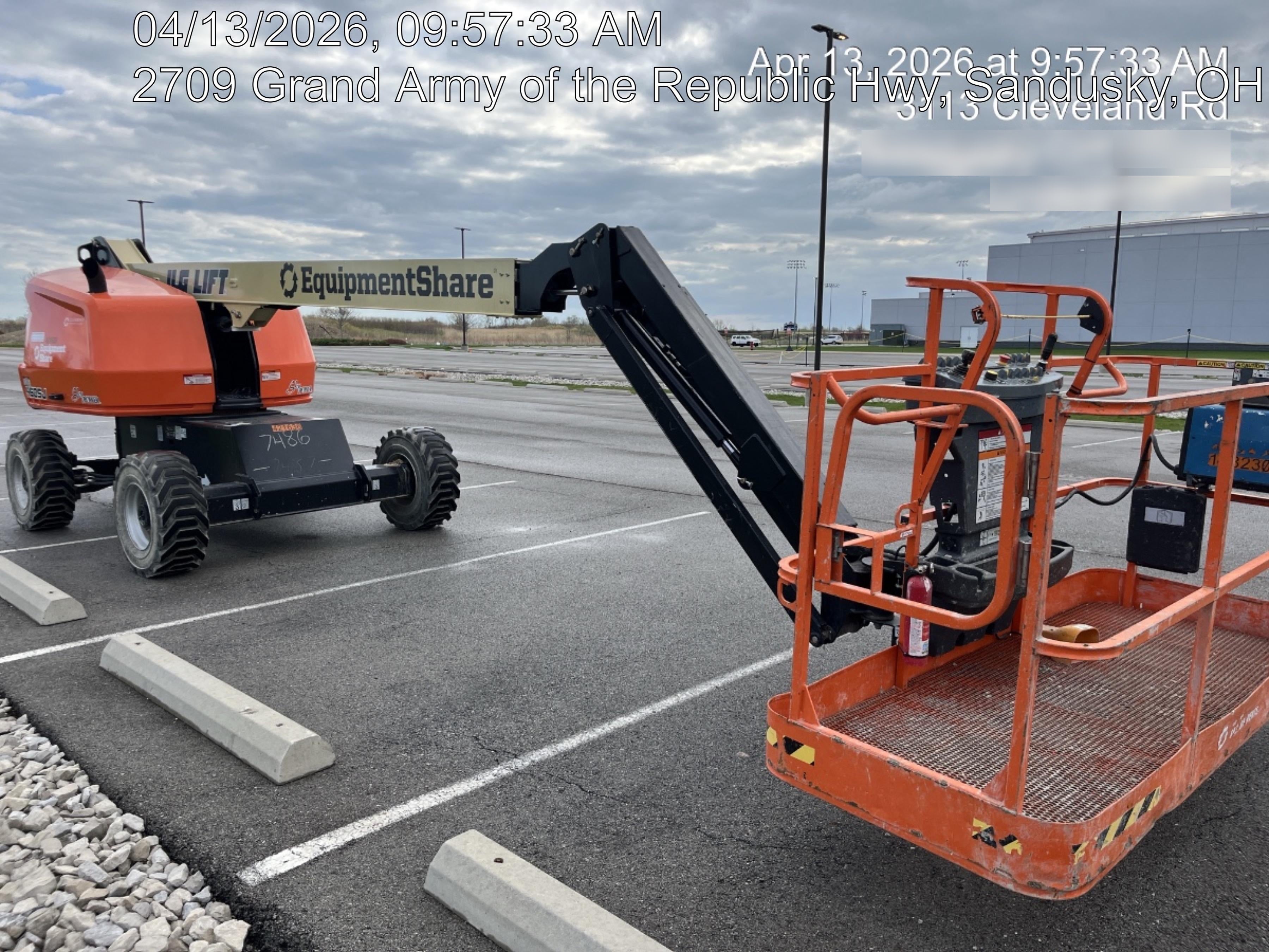 2024 JLG 460SJ