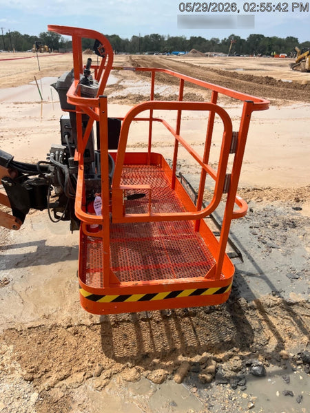 2022 JLG 660SJ