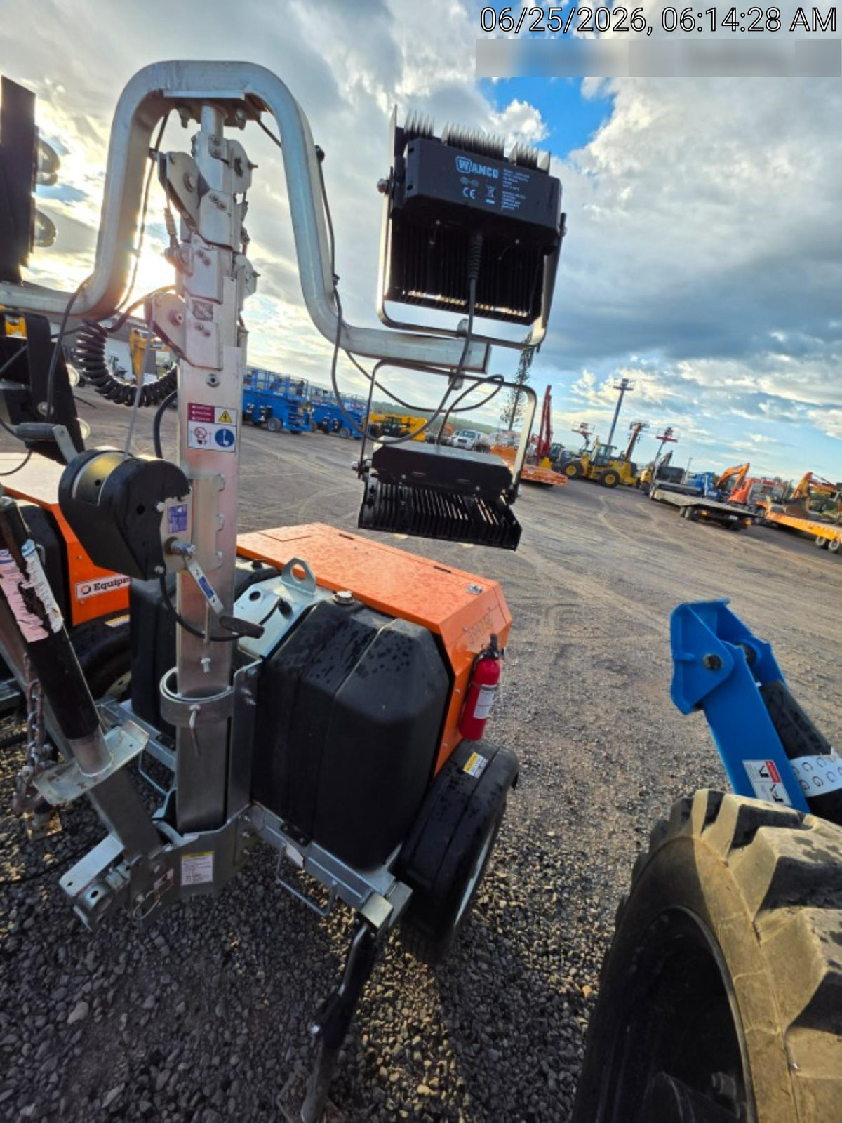 2024 Wanco WLTT-4MM4K Diesel, Deep Sea Controller, Shore Power Plug, Auto Start, (4) 350W LED Floodlights, 4kW Generator, 60 Gal Fuel Tank, 2" Ball, T3
