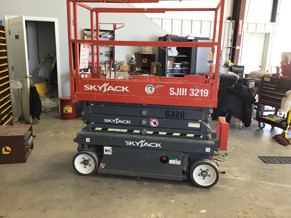 2017 Skyjack SJIII-3219 Skyjack SJ3219 w/Trojan Battery Set, Extended Warranty 5yr/5k hr