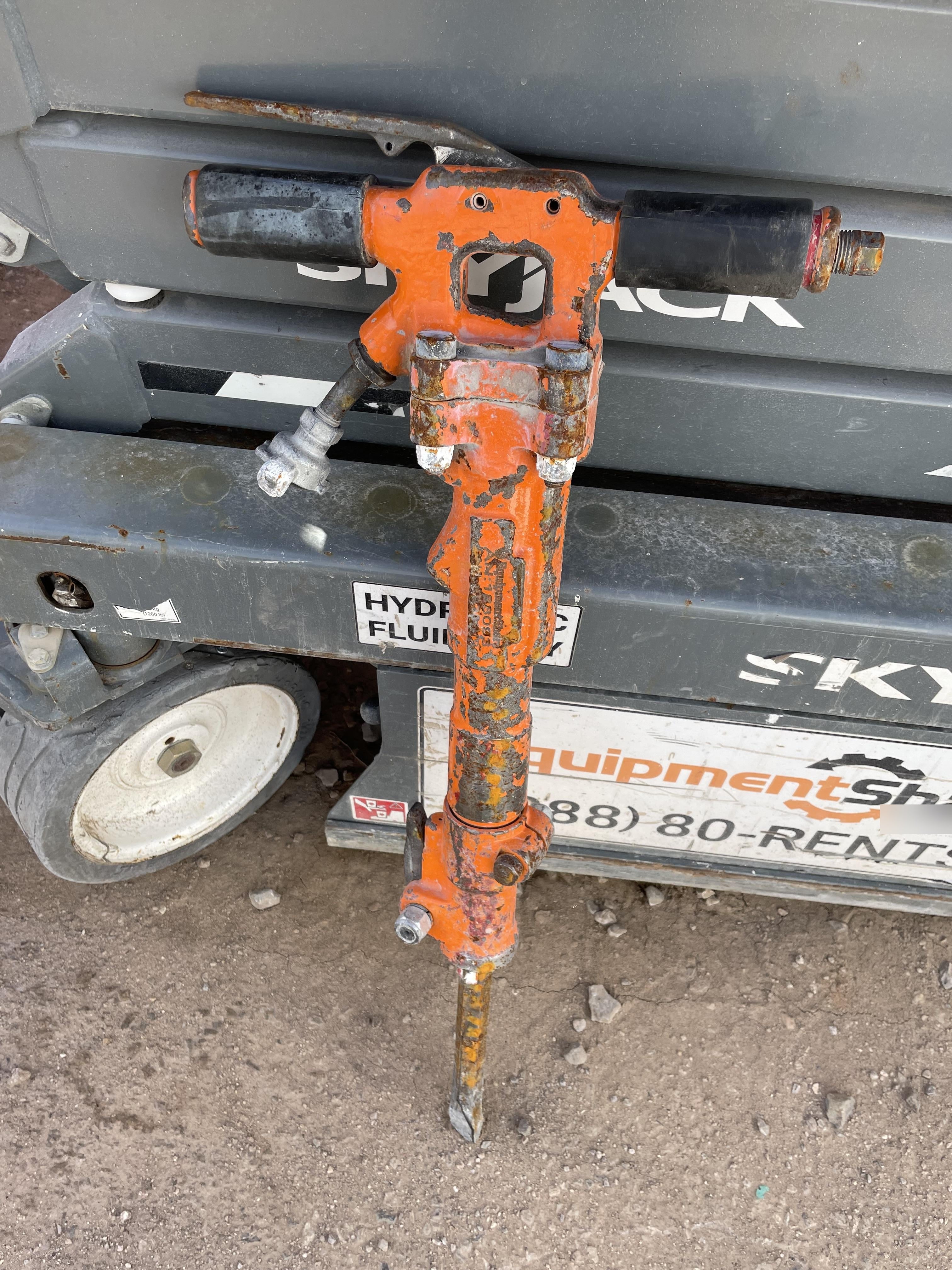 2021 MICHIGAN PNEUMATIC MP-30-1