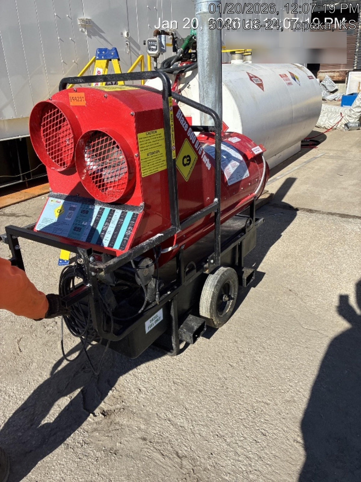 2025 CAMPO EB600D-RE1