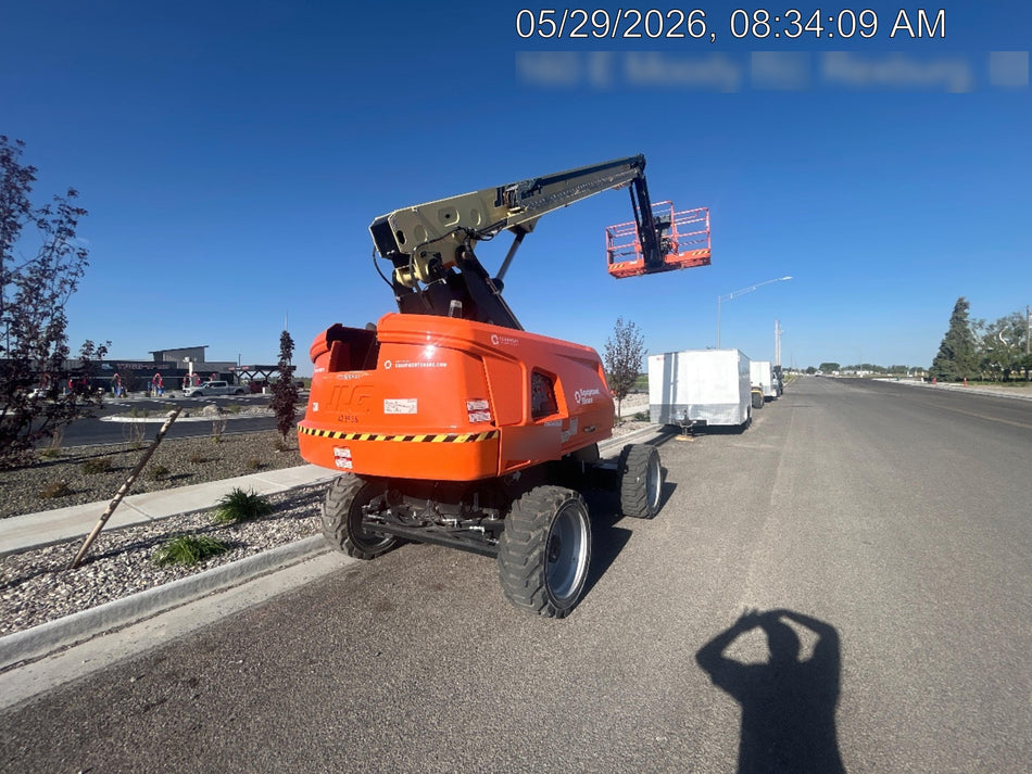 2024 JLG 660SJ
