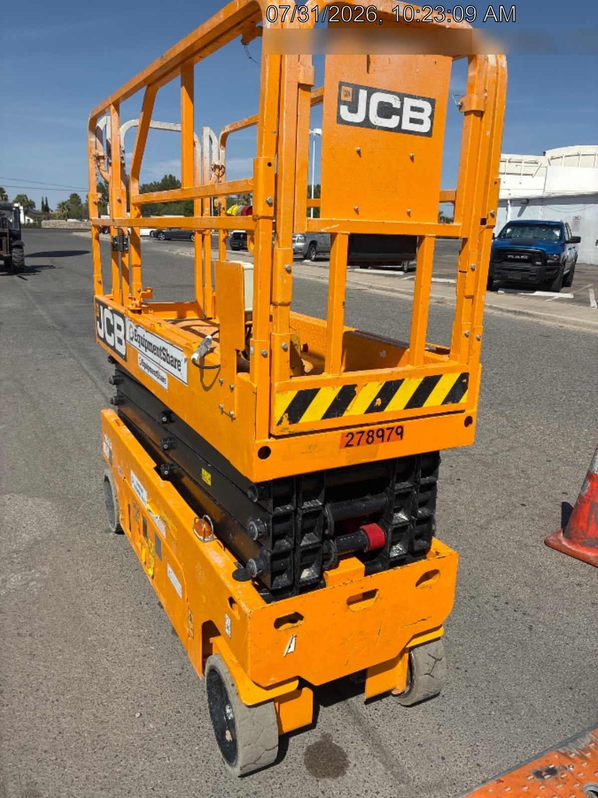 2023 JCB S2632E