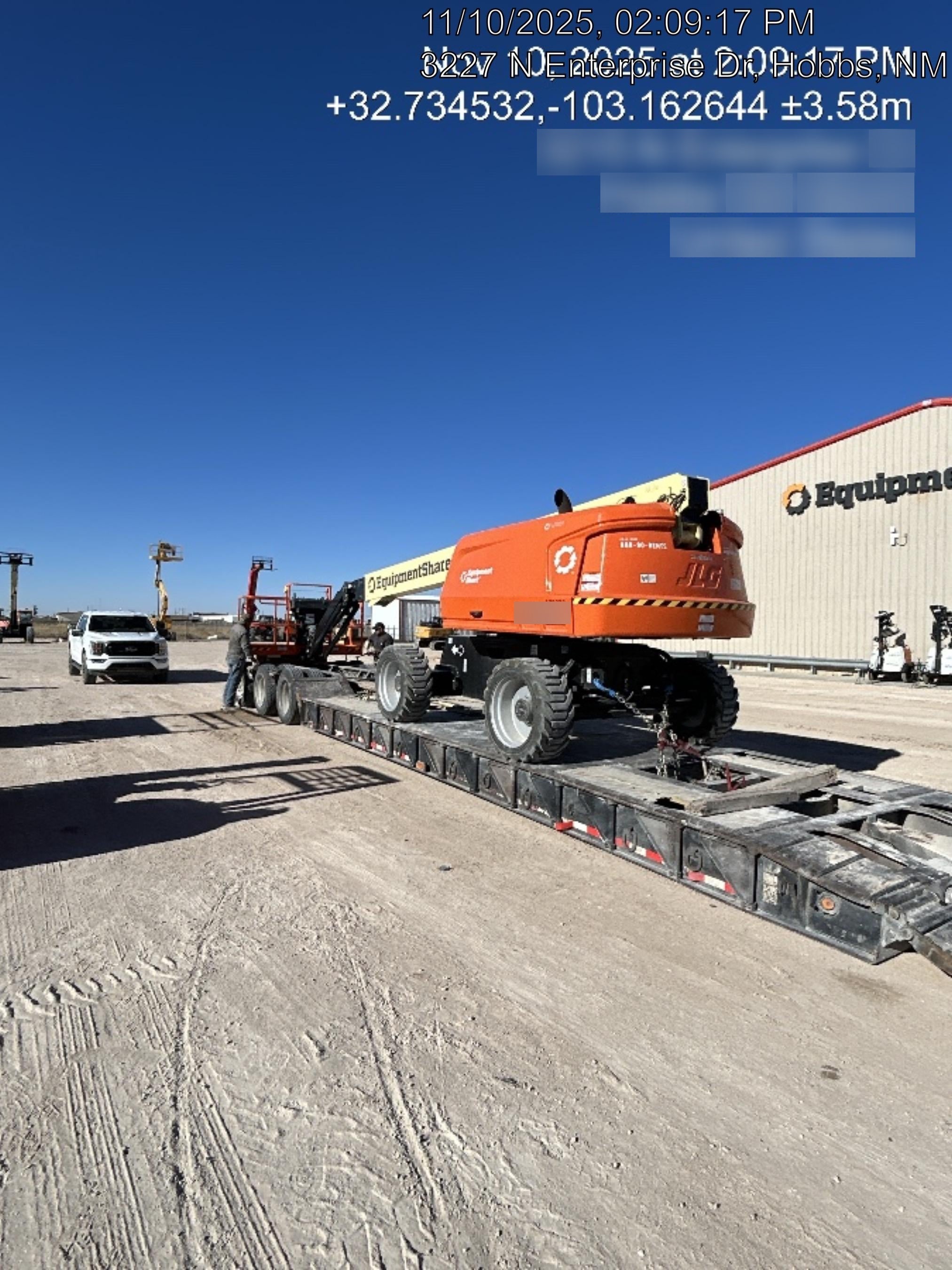 2025 JLG 660SJ