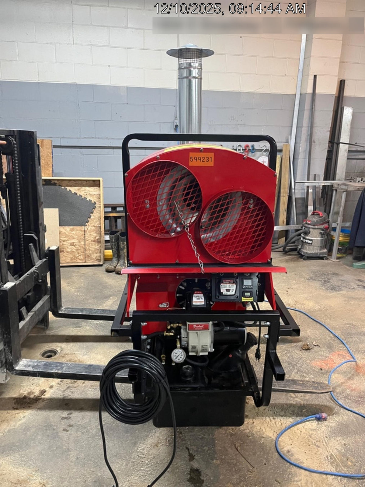 2025 CAMPO EB600D-RE1