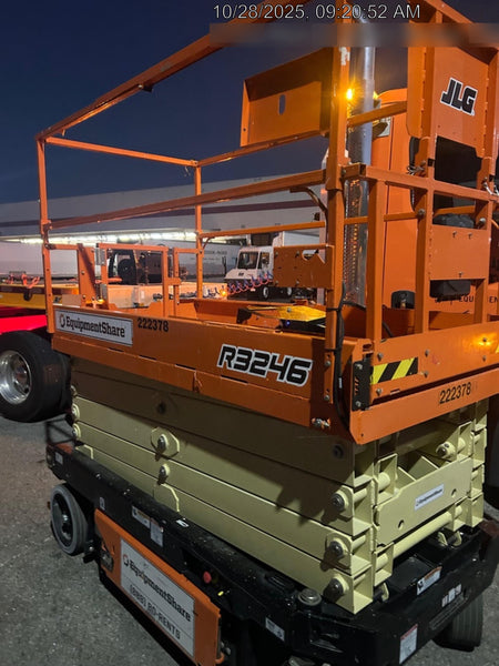 2022 JLG R3246