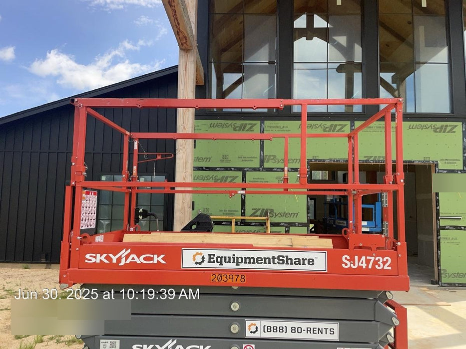 2022 SKYJACK SJ4732