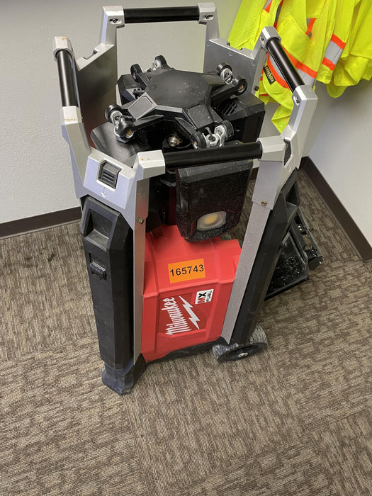 2021 MILWAUKEE MXF041-1XC