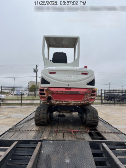 2021 TAKEUCHI TB235-2R