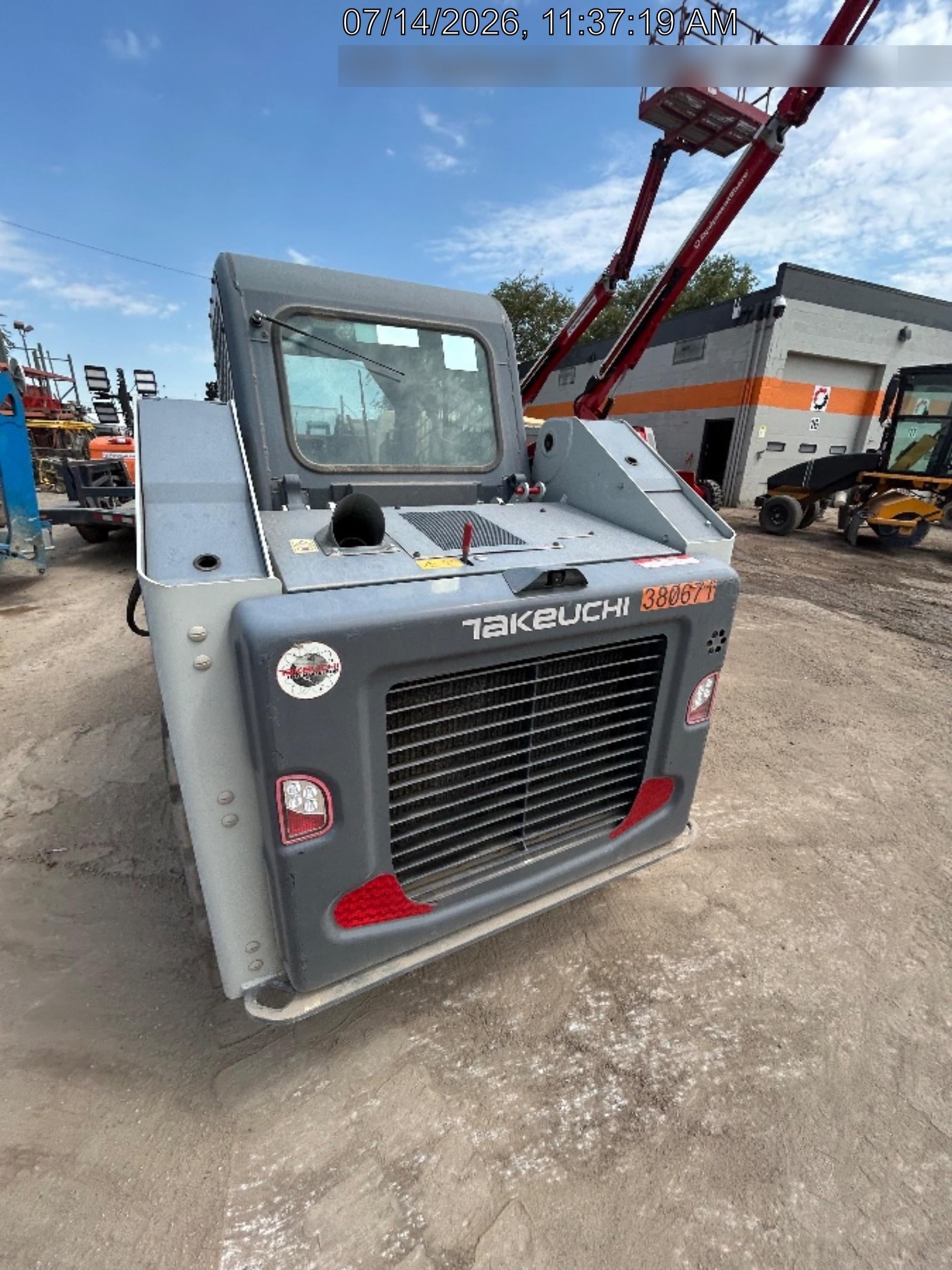 2023 TAKEUCHI TL6CR