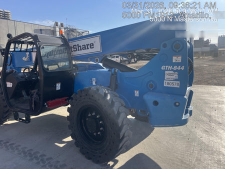2021 GENIE GTH-844