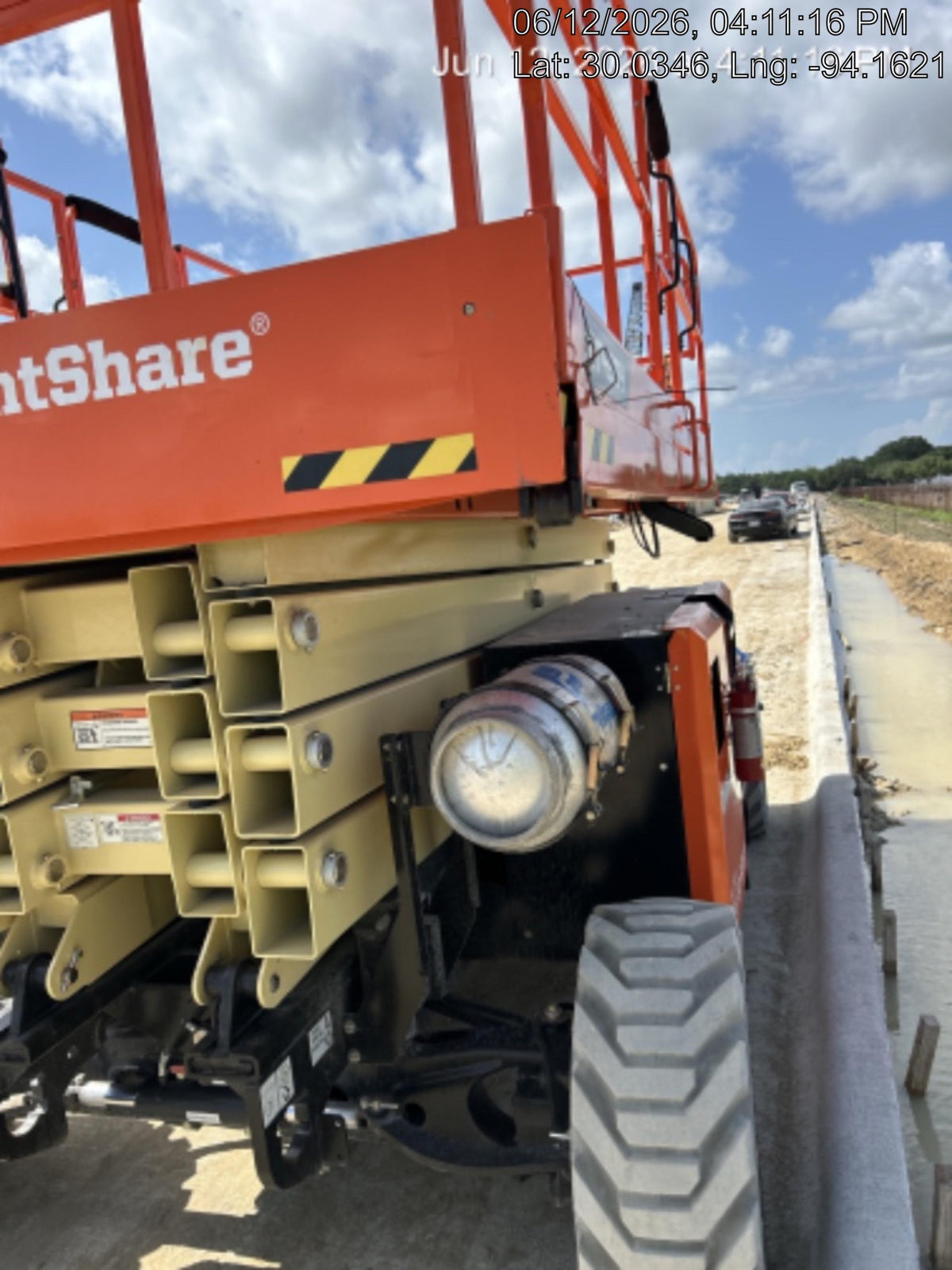 2025 JLG RT4394