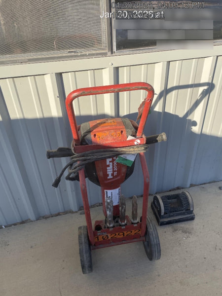 2020 HILTI TE 3000-AVR