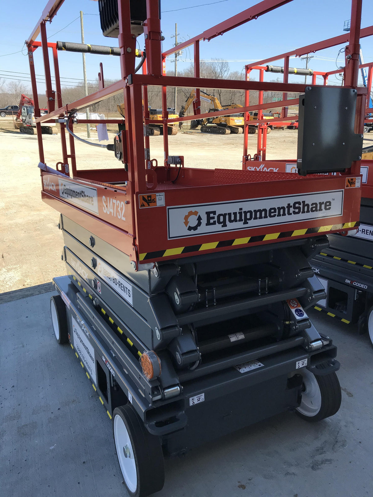 2021 SKYJACK SJ4732